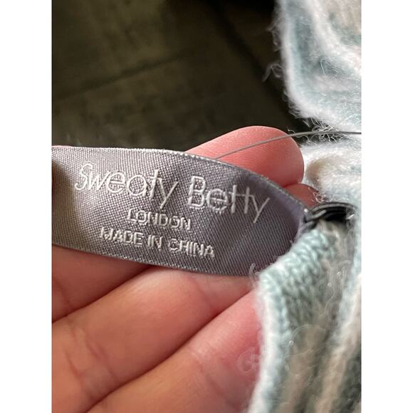 Sweaty Betty - Picture 4 of 5